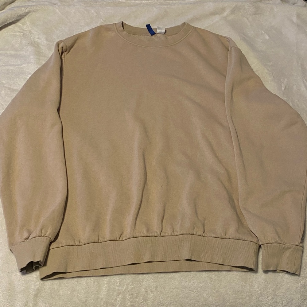 Long sleeve sweatshirt